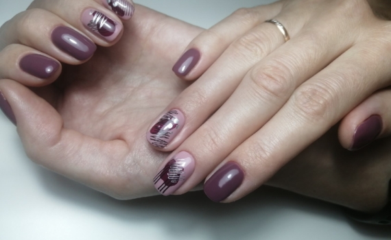 Красота или риск: что скрывает японский маникюр и стоит ли его делать — правда о популярной процедуре Красота или риск: что скрывает японский маникюр и стоит ли его делать — правда о популярной процедуре